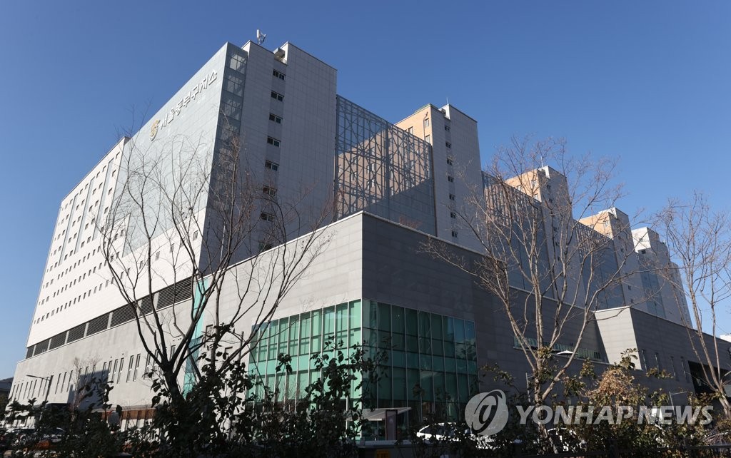 끊이지 않는 집단 감염