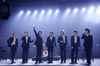El número máximo de espectadores simultáneos en el evento en línea de BTS supera los 2,7 millones