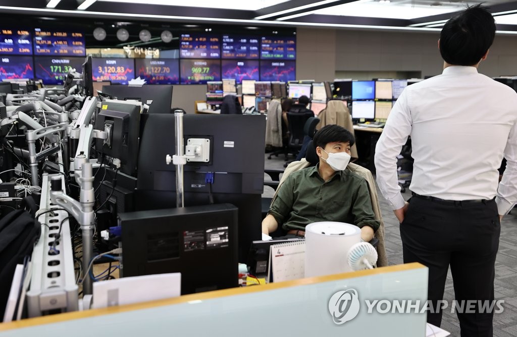 코스피 0.26% 상승…3,120대 마감