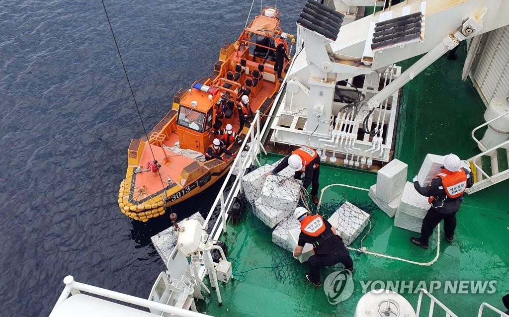 中国製たばこを密輸 中国製たばこを密輸