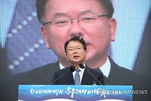 격려사 하는 김부겸 총리