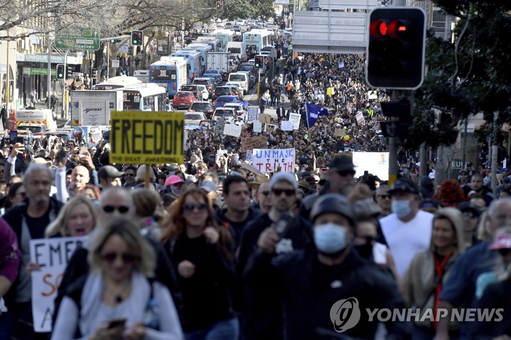 '코로나19 봉쇄령 반대'…호주 시드니 등서 대규모 시위
