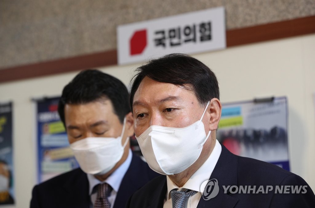 국민의힘 재선의원 만난 윤석열 대선 예비후보
