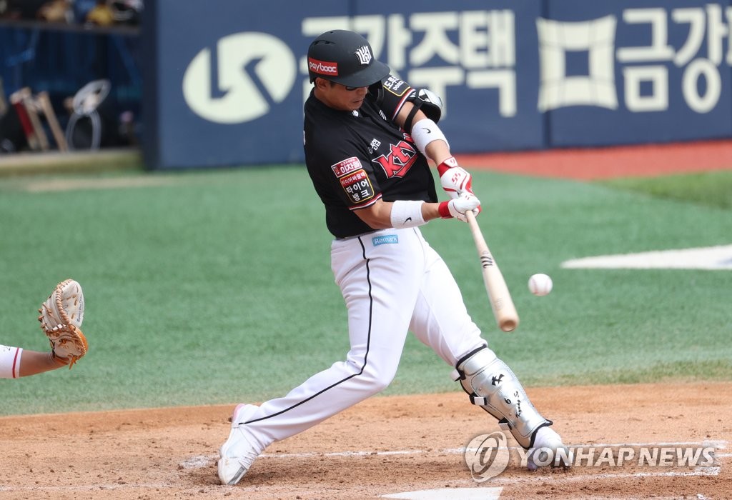 kt 박경수, 3타점 2루타