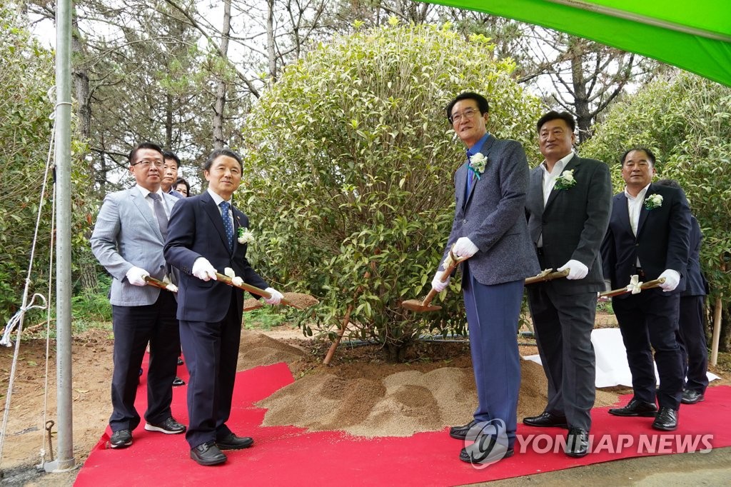 남성현 청장, 증도 미세먼지 차단숲 준공식 참석