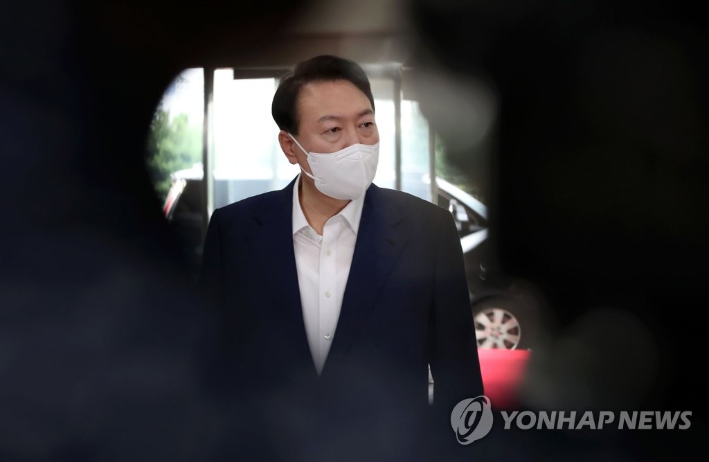 윤 대통령, 출근길 문답