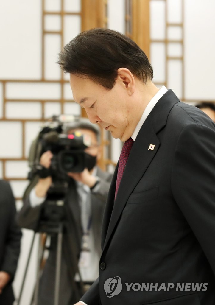 대법관 임명장 수여식 마친 윤 대통령
