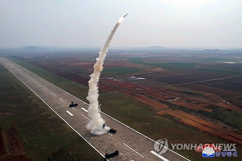 북한, 순항미사일 탄두 위력 시험과 신형미사일 시험발사 진행