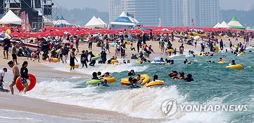 피서, 아직 늦지 않았다…동해안 일부 해수욕장 운영 연장