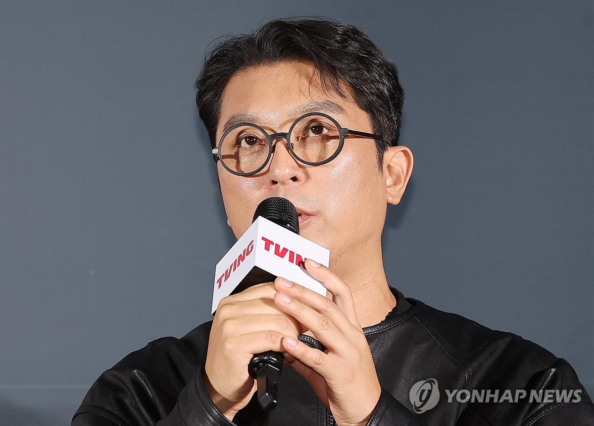 '친애하는 X' 연출한 이응복 감독