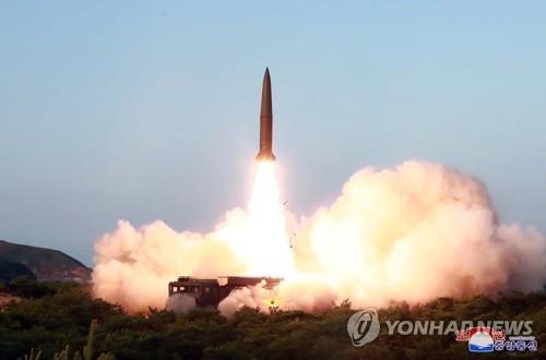 (جديد) سيئول: صواريخ كوريا الشمالية الباليستية الجديدة مشابهة لصواريخ إسكندر الروسية