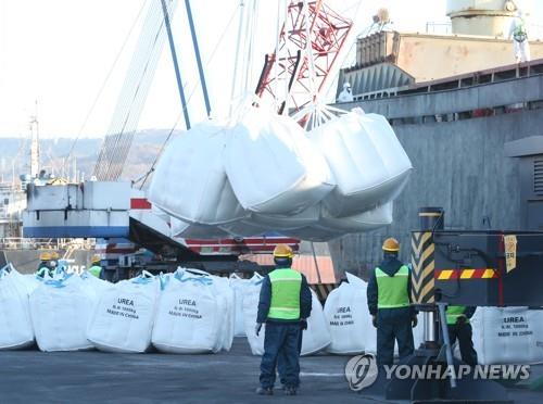 كوريا الجنوبية تضمن إمدادات مستقرة من اليوريا من إندونيسيا لمدة 3 سنوات قادمة