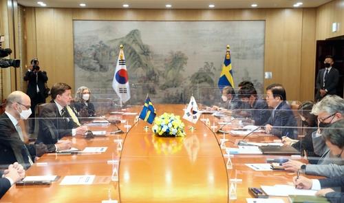 رئيس الجمعية الوطنية الكورية يطلب من السويد مساعدة كوريا الشمالية على العودة إلى الحوار - 1