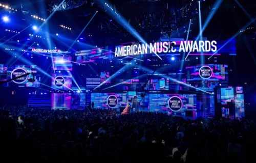 جوائز الموسيقى الأمريكية تصبح أول جوائز موسيقية أمريكية كبرى لديها فئة الكي-بوب - 4