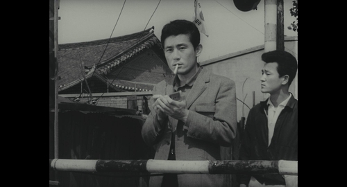 This photo provided by the state-run Korean Film Archive shows a scene in "Obaltan" (Aimless Bullet) (1961) by Yu Hyun-mok. (Yonhap)
