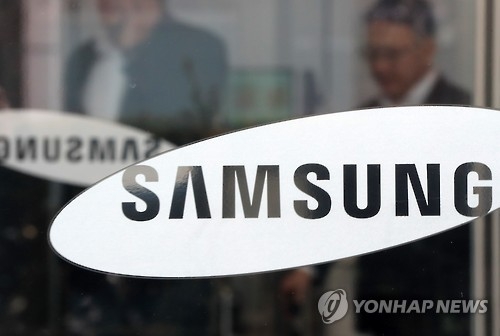Samsung tops mid-small display market for 6th year: data - 1