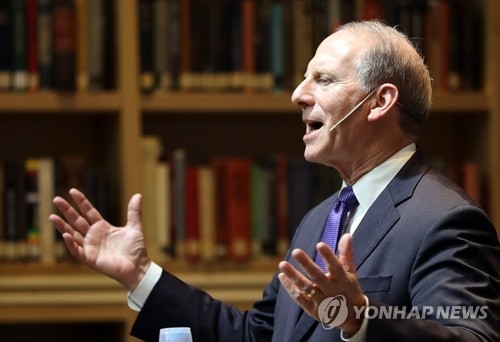 Richard Haass, president of the Council on Foreign Relations, gives a special lecture at the Korea Foundation for Advanced Studies in southern Seoul on June 20, 2017. (Yonhap)