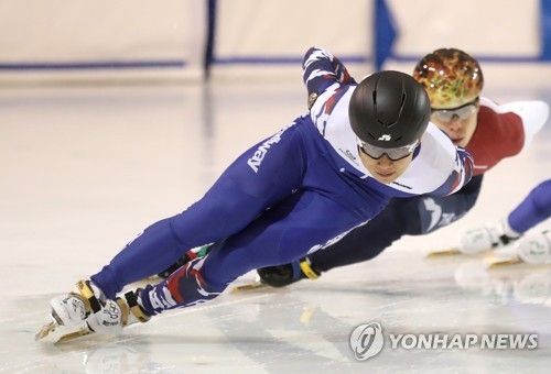 In this file photo taken July 17, 2017, Victor An, Russian short track speed skater born Ahn Hyun-soo in South Korea, trains at Korea National Sport University in Seoul. (Yonhap) 