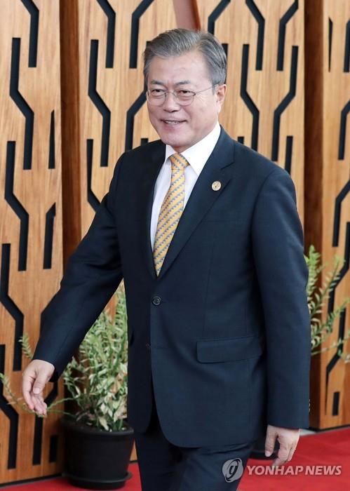 Moon calls for efforts to strengthen multilateral trade