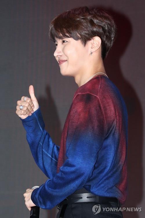 This photo shows BTS member J-Hope during a press conference on April 17, 2019 (Yonhap)