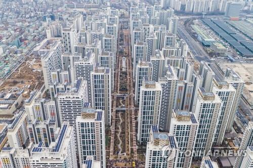 Apartment complexes in Seoul are shown in this photo provided by Hyundai Development Co. (PHOTO NOT FOR SALE) (Yonhap) 