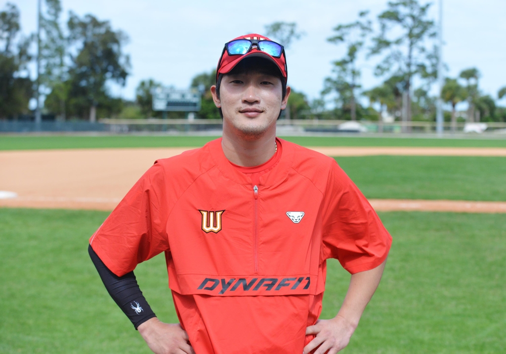 SK Wyverns pitcher Park Jong-hun poses for a photo after his practice at Jackie Robinson Training Complex in Vero Beach, Florida, on Feb. 10, 2020. (Yonhap)