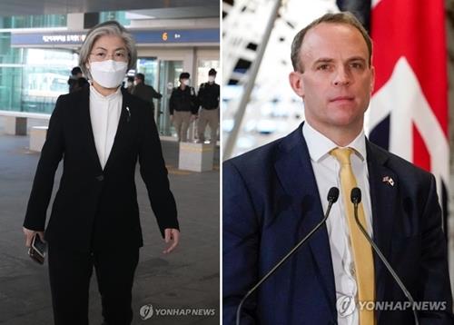 This combined photo shows South Korean Foreign Minister Kang Kyung-wha (L) and British Foreign Secretary Dominic Raab. (Yonap-EPA)