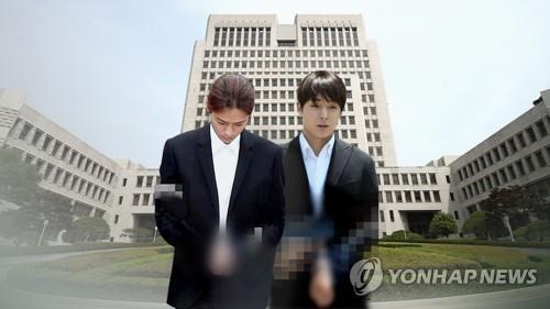 This composite file photo shows Jung Joon-young (L) and Choi Jong-hoon. (Yonhap) 