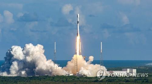 U.S. space commander calls for deepening security ties with S. Korea in space field