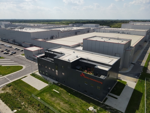 This photo provided by SK Innovation Co. on July 18, 2021, shows the company's electric vehicle battery plant being built in Komarom, Hungary. (PHOTO NOT FOR SALE) (Yonhap)