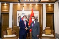 (2nd LD) THAAD issue shouldn't be obstacle in Seoul-Beijing ties, top diplomats agree
