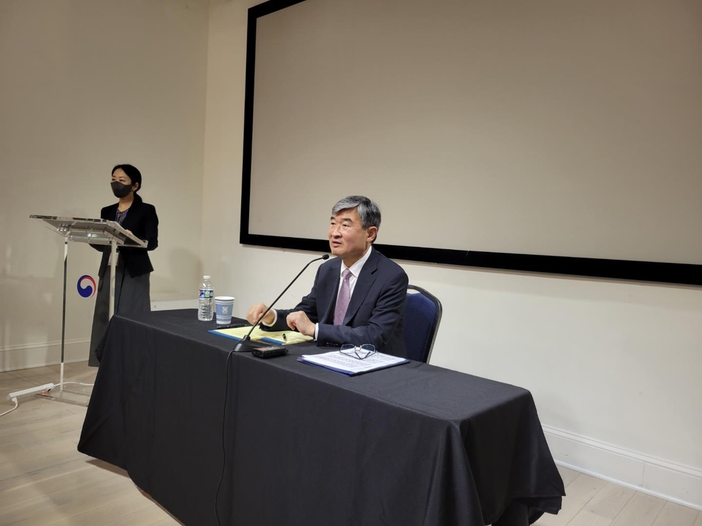 Cho Tae-yong, South Korea's ambassador to the United States, speaks during a press conference in Washington on Aug. 29, 2022. (Yonhap)