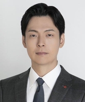 Son of Lotte chairman elected to board of directors at Lotte Holdings in Japan