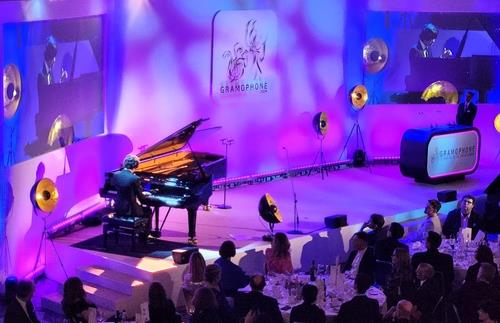 South Korean Pianist Lim Yunchan performs after receiving the prestigious Gramophone Classical Music Award in the piano category and the "Young Artist of the Year" award during a ceremony in London on Oct. 2, 2024. (Yonhap)