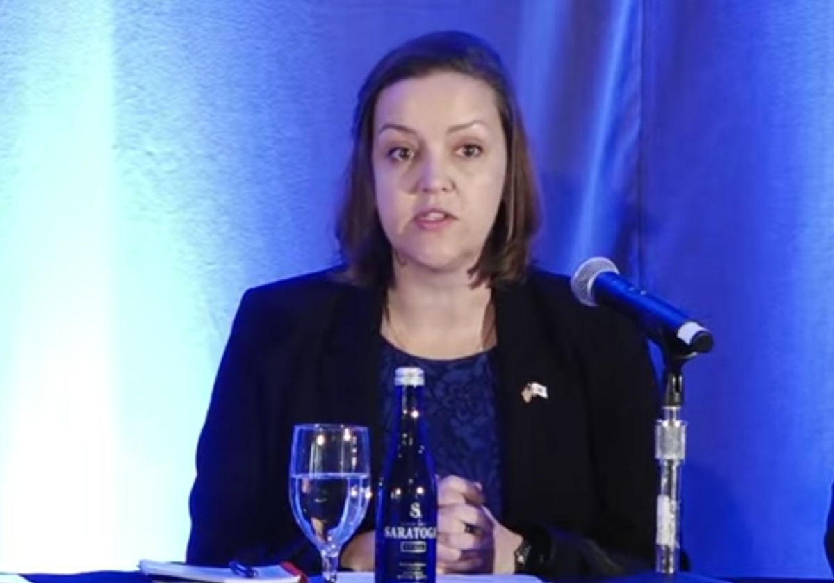 Alexandra Bell, subsecretaria de Estado adjunta para control de armas, disuasión y estabilidad, habla durante un foro organizado por The Korea Society en Washington el 22 de noviembre de 2024 en esta fotografía capturada de la cuenta de YouTube de The Korea Society. (FOTO NO EN VENTA) (Yonhap)