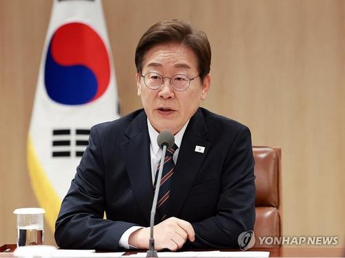  Lee to depart for G7 summit Monday, making diplomatic debut on global stage