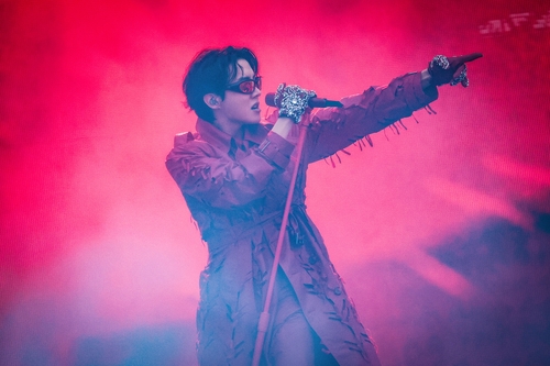 524,000 fans attend BTS J-Hope's world tour: agency