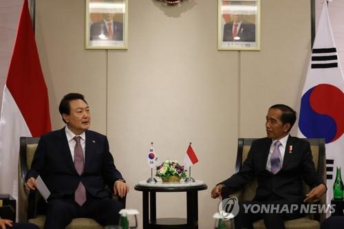 Séoul va négocier avec l'Indonésie un rapprochement sur le nucléaire et les minéraux essentiels