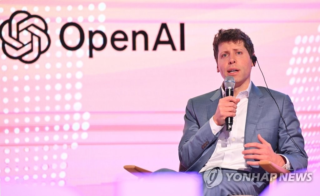 Le PDG d'OpenAI, Sam Altman, s'exprime lors d'un événement commercial à Séoul, le 9 juin 2023.