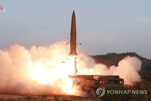 北発射の弾道ミサイルは「迎撃範囲内」　韓国国防相