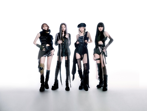 ＢＬＡＣＫＰＩＮＫ（ＹＧエンターテインメント提供）＝（聯合ニュース）≪転載・転用禁止≫