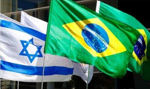 이스라엘 주재 브라질 대사관 앞에 걸린 양국 국기 [브라질 일간 에스타두 지 상파울루]