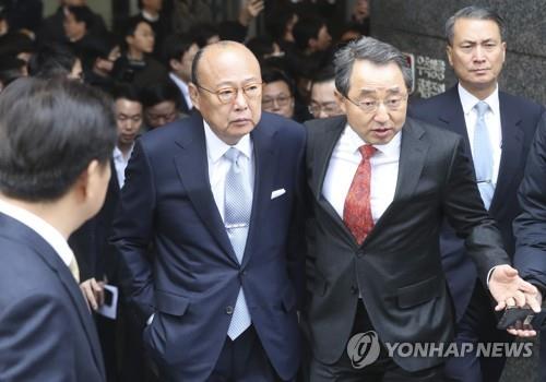 청와대로 향하는 김승연 회장