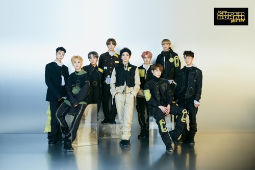 NCT 127, 美 CBS '제임스 코든쇼' 출연…신곡 무대