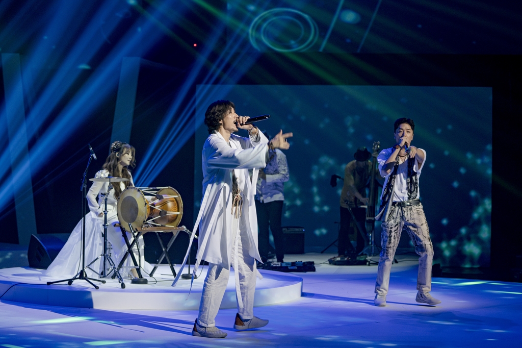 '여우락 페스티벌' 폐막공연 '그레이트 크로스'