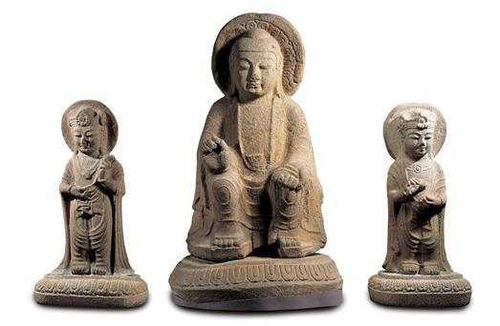보물 제2071호 경주 남산 장창곡 석조미륵여래삼존상 [문화재청 제공. 재판매 및 DB 금지]