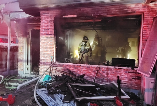 제천서 단독주택 화재…80대 남성 숨져