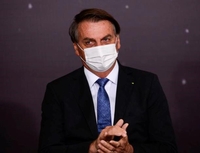 코로나 백신에 거부감 가진 브라질 대통령, 백신여권도 반대