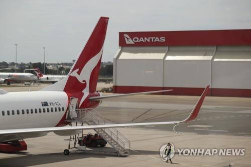 호주 콴타스 항공, 코로나 운항 감소에 2천500명 무급 휴직