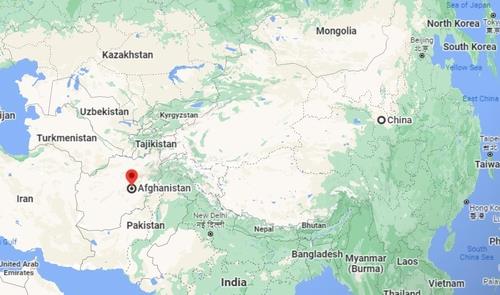 아프가니스탄(붉은 화살표)과 중국 [구글 지도 캡처, 재판매 및 DB 금지]